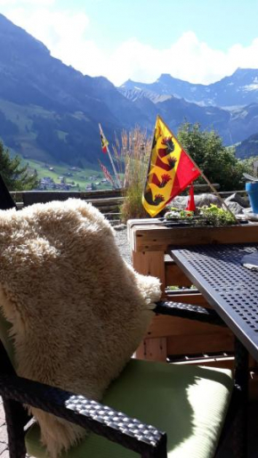 Chalet Gotthelf Gartenstudio, Ferien mit Hund